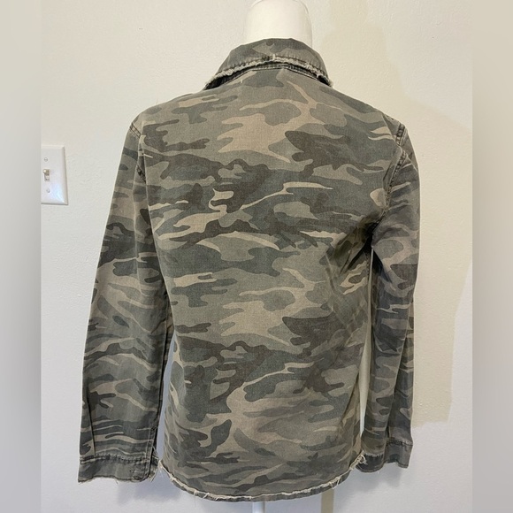 Mustard Seed women's medium distressed cargo pocket button down shacket EUC - Picture 8 of 10